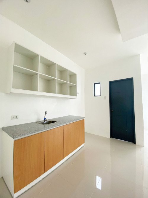 Acropolis Residences